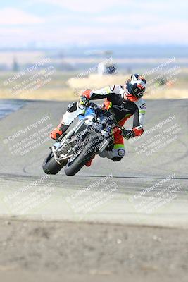 media/Nov-02-2024-TrackDaz (Sat) [[a3e3940455]]/B Group/1120am (Grapevine)/